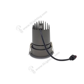 Anti glare recessed downlights